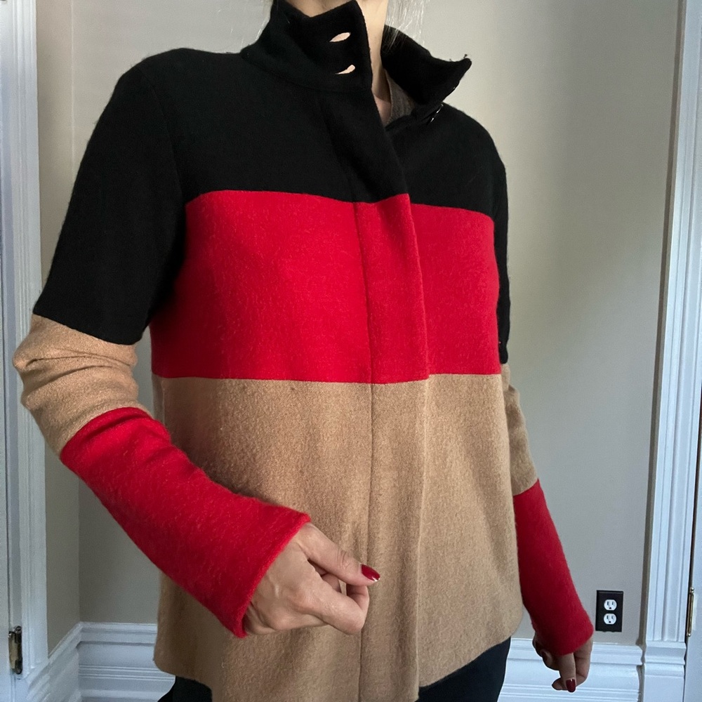 Nice warm cardigan by Karl Lagerfeld